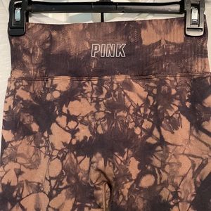 VS PINK Active yoga’s (Small)